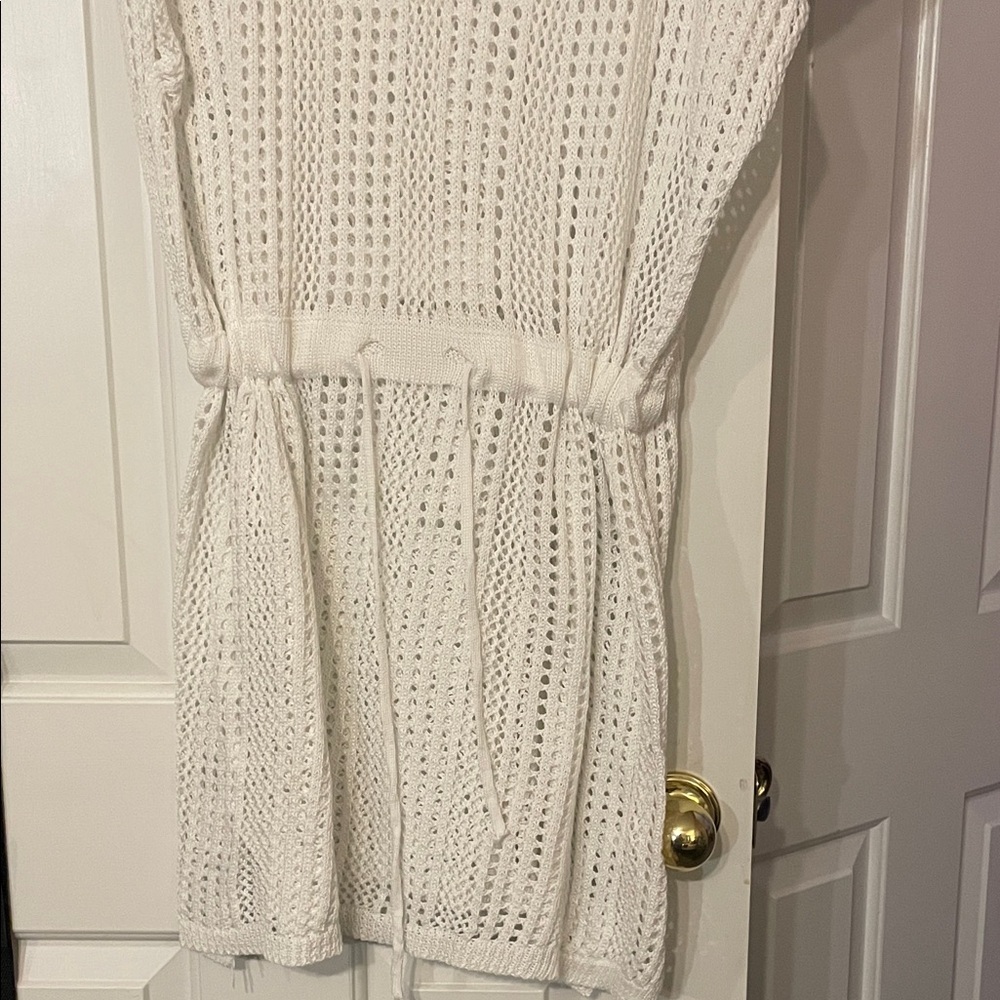 Royal Standard White Crochet Top - Picture 5 of 10
